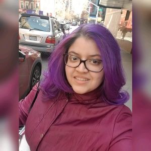 Meet your Posher, Joelle